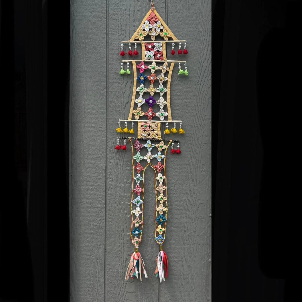 DIY Handmade Scrap Pieces Wall Decor